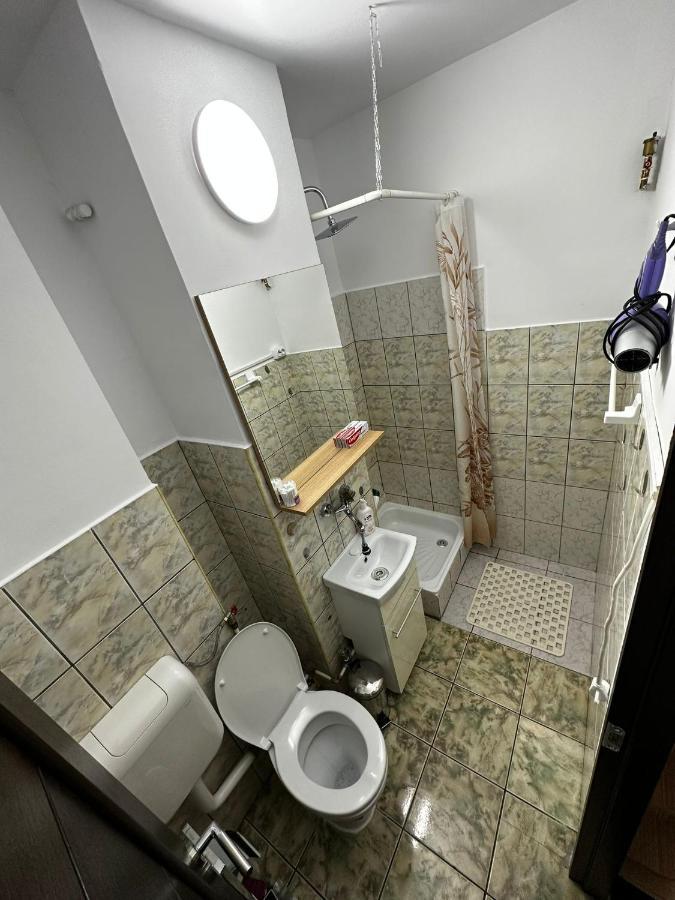 High Level Apart Oradea Free Reserved Parking Exterior photo
